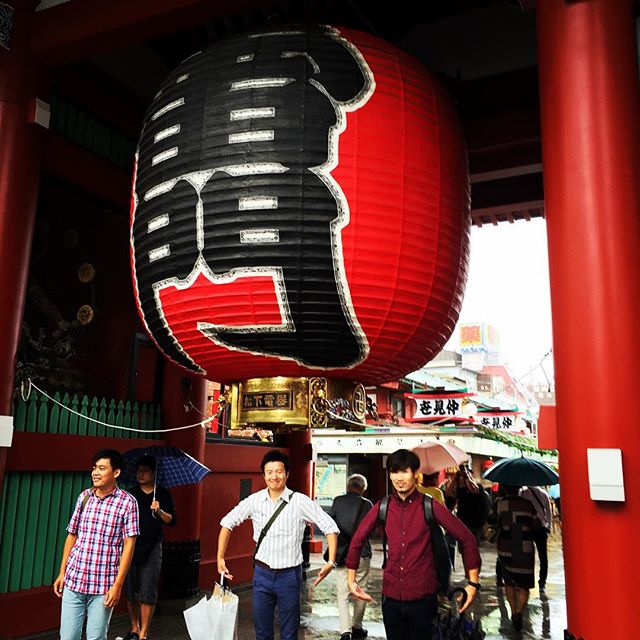 昨日から協力会親睦旅行で浅草寺周辺に。浅草文化観光センターは魅力満載。