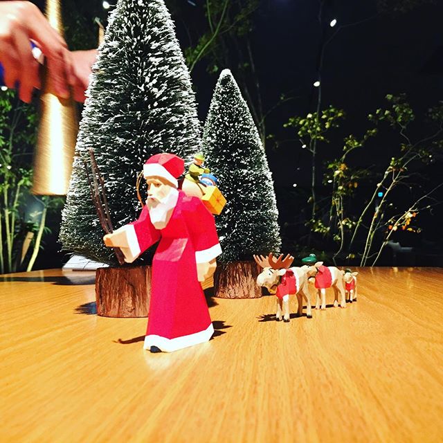 夜な夜な飾り付け。年末が待ち遠しい季節ですね。気が早いかな？#折々ギャラリー#クリスマス